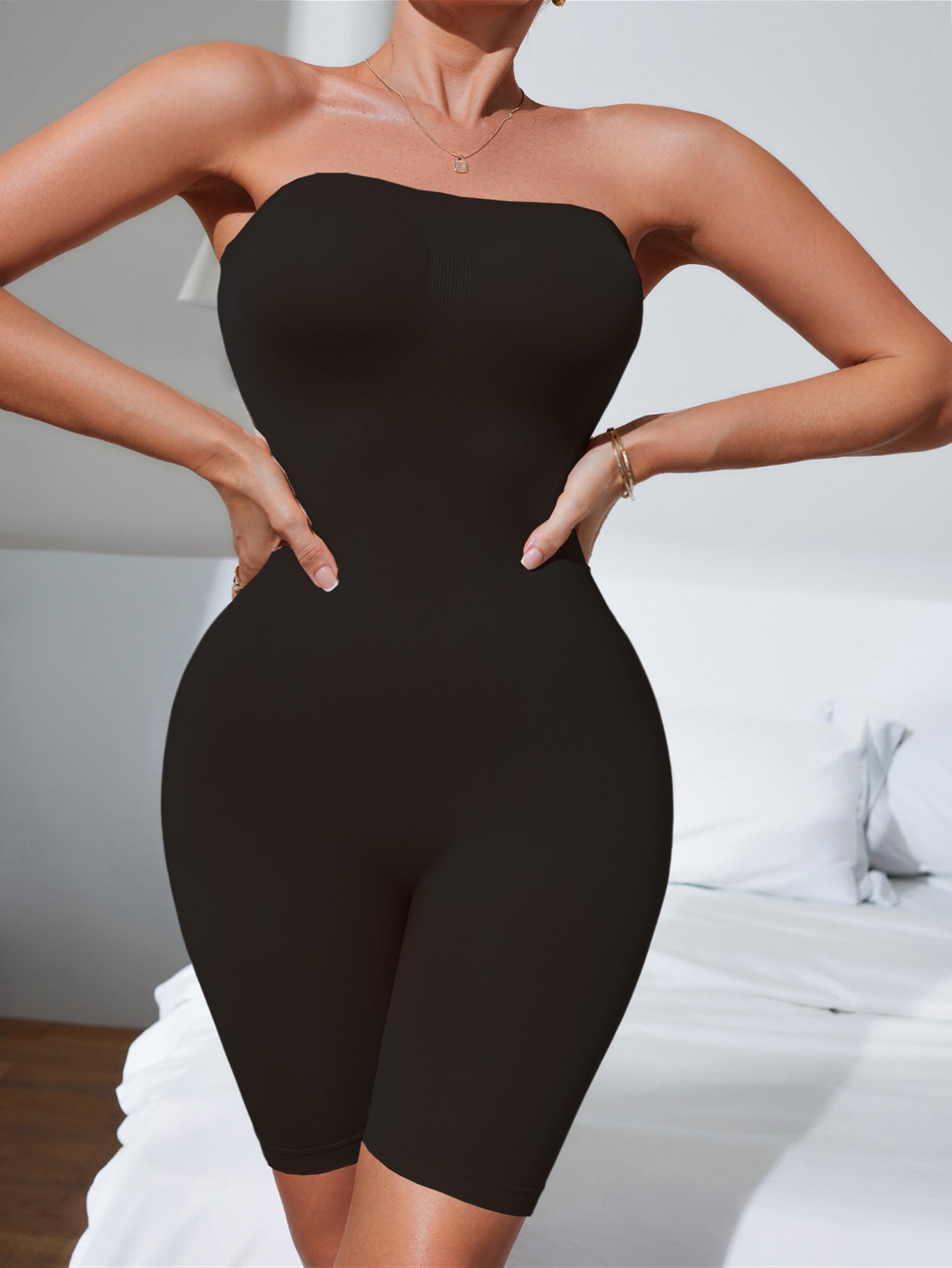 Strapless Halter Shapewear with Tummy Control & Butt Lift Effect